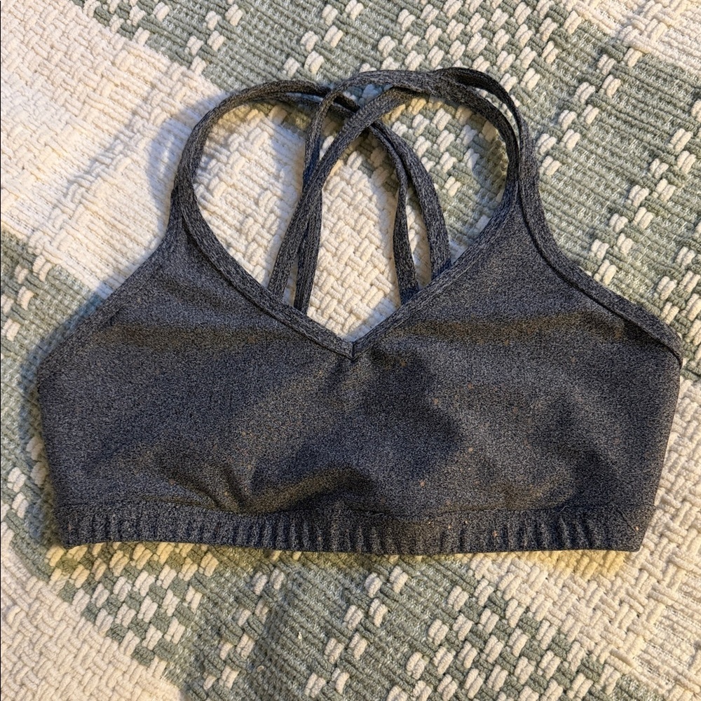 Women’s Beyond Yoga sports bra
